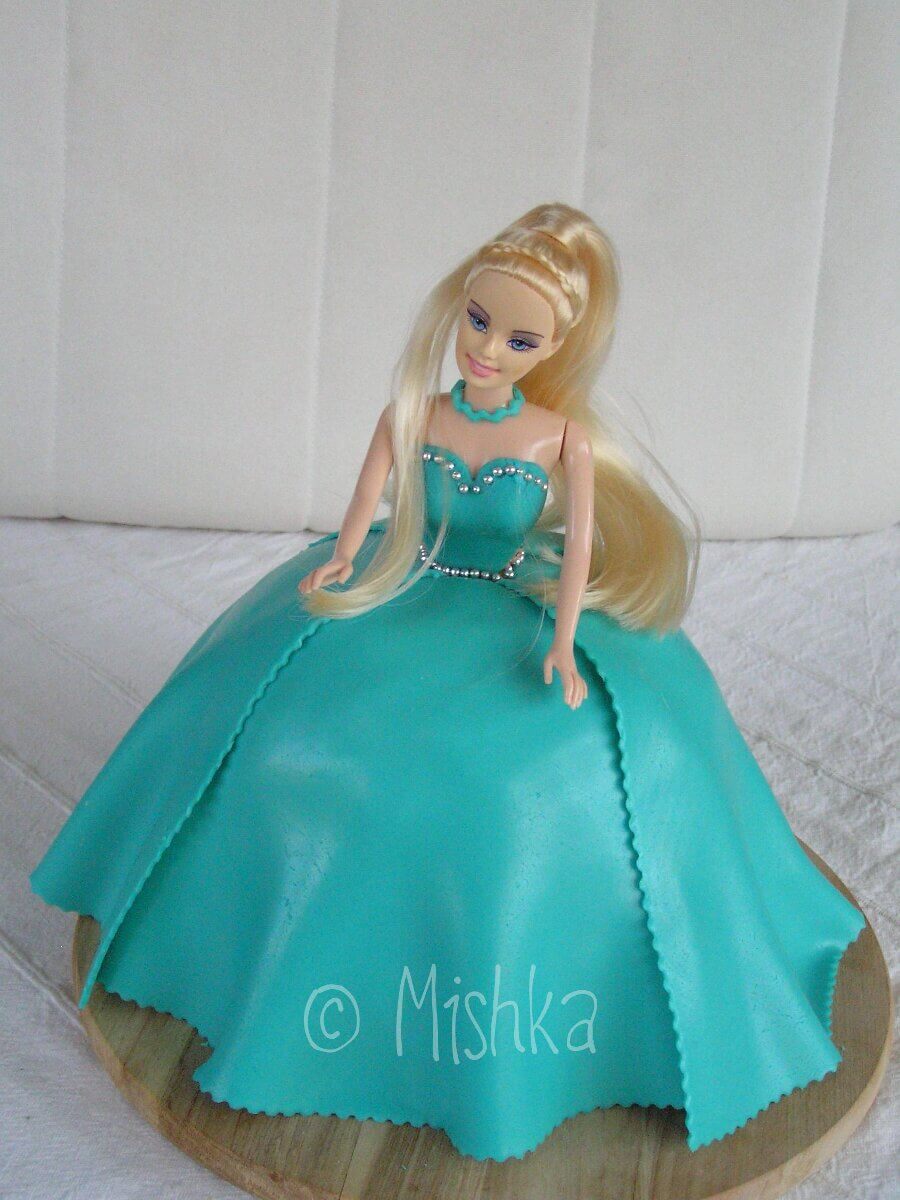 Moje první dortová panenka