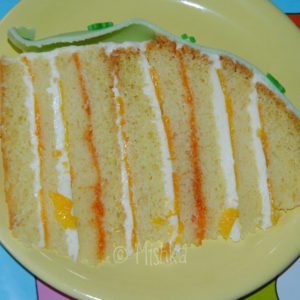 Porce dortu na talíři