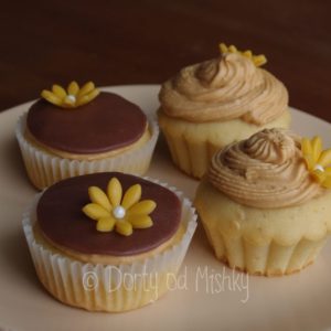 Hnědo-béžová kombinace cupcakes